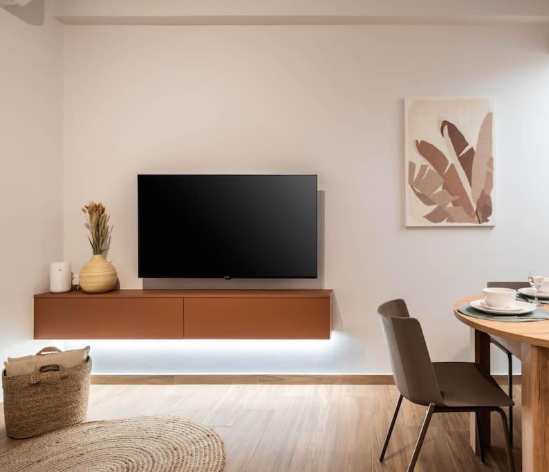 Delightful Sense 2Bd Apt In Kolonaki 7 Min To Metro Atina Dış mekan fotoğraf