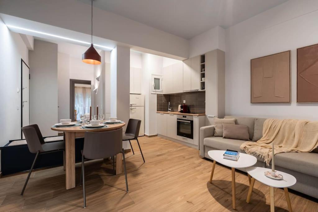 Delightful Sense 2Bd Apt In Kolonaki 7 Min To Metro Atina Dış mekan fotoğraf